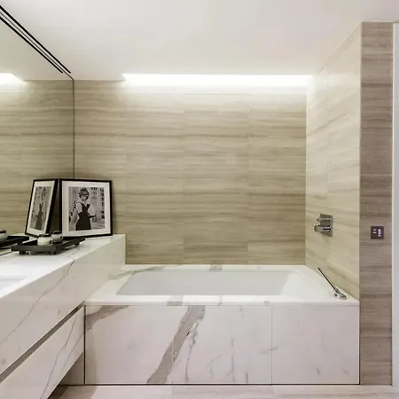 Arcore Premium Apartments Victoria London Exterior photo